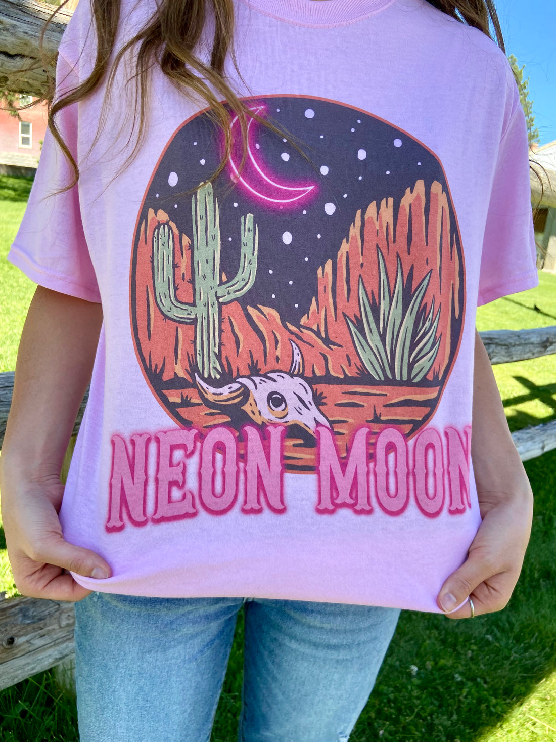 NEON MOON GRAPHIC TEE